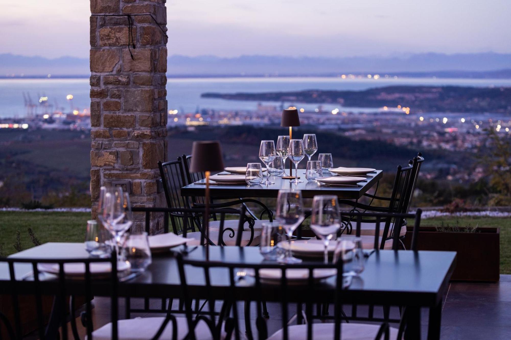 Stok - Rooms, Wine & Restaurant - Marezige, Koper Extérieur photo